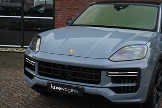 Porsche Cayenne Coupé 4.0 Turbo E-Hybrid GT  Burmester PDCC Carbon HUD ACC 360 / 54