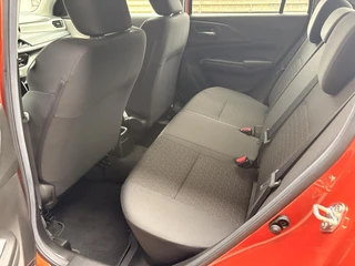 Suzuki Swift 1.2 Style Smart Hybrid Navigatie, Cruise Control Adaptief, Achteruitrijcamera, Stoelverwarming, Parkeersensoren / 14