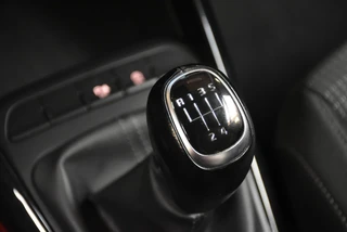 Kia Stonic 1.0 T-GDi 100pk DynamicPlusLine / 25