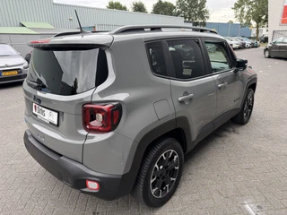 Jeep Renegade 4xe 240 Plug-in Hybrid Electric Trailhawk (Navigatie - LED - Keyless Entry - Parkeersensoren V+A - Automatische Airco - 4WD - 17" incl 4S - Dodehoek detectie) / 7