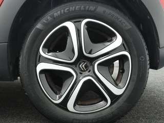 Citroën C3 1.2 PureTech Shine Navigatie | Camera | Cruise control / 7