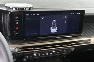 Lancia Ypsilon 1.2 Turbo Hybrid 110pk / 16