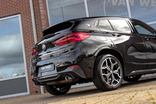 BMW X2 sDrive20i High Executive Edition | M-sport | Driving Assistant Plus | Camera | Apple Carplay | File assistent | Active cruise control | Park Assistant | DAB | Sportstoelen | LED / 47