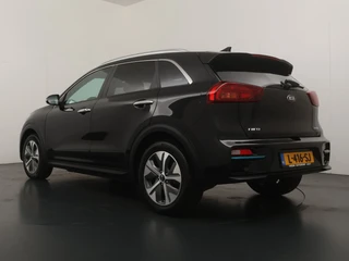 Kia e-Niro DynamicPlusLine 64 kWh - SOH 96,0% - Schuif-/kanteldak - Stoel-/stuurverwarming - Navigatie - Cruise Control - Keyless - Fabrieksgarantie tot 07-2028 / 7