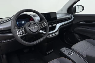 Fiat 500 C Icon 42 kWh | SoH 100% | Achteruitrijcamera | WLTP 303km | Snelladen | Navigatie | Climate Control | Keyless Start / 18