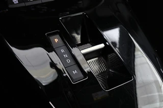 Opel Corsa 1.2 Turbo Hybrid GS Automaat Stuur/Stoelverwarming Camera Apple CarPlay / 25
