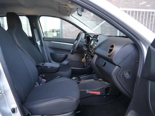 Dacia Spring Expression 27 kWh | Achteruitrijcamera | Parkeersensoren achter | Lichtmetalen velgen | Airco | Navigatiesysteem | Bluethooth | Elektrisch bedienbare ramen / 13