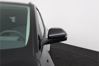 Kia EV3 Plus 81.4 kWh  - Prijs incl. €3.000,- inruilpremie - Stoel/Stuur Verwarming - Climate Control - Draadloze oplader - Navigatie - Fabrieksgarantie tot 06-2033 / 15
