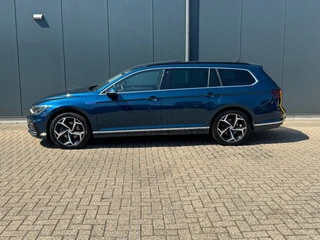 Volkswagen Passat 1.4 TSI PHEV * Panoramadak * Headup display * Dealer onderhouden * / 9