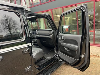 Jeep Wrangler Unlimited 4xe 380 Sahara  | Irmscher | Cross | Camera voor | / 33