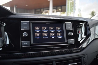 Volkswagen Polo 1.0 TSI Life Business | Automaat | CarPlay | Stoelverw. | Camera / 16
