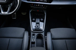 Audi A3 Sportback 40 TFSI e Business edition | Navi | Virtual cockpit | PDC | Cruise | LED / 58