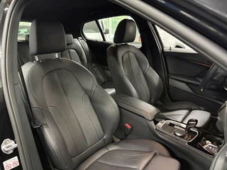 BMW 1 Series 118i NL auto/ Eerste eigenaar/ 34.323 KM/ Automaat / 33