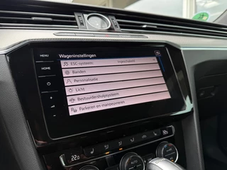 Volkswagen Arteon 2.0 TSI Business R - NL Auto Leder Pano Navi 19inch LMV / 44