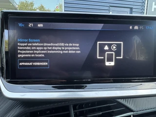 Peugeot 2008 Allure 1.2 Hybrid 145 e-DSC6 | Apple Carplay/Android Auto | Draadloze Telefoonoplader | Dodehoek Detectie | Adaptief Cruise Control | Lichtmetalen Velgen 17 Inch / 23