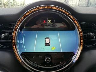 MINI 5-deurs 1.5 Cooper 136pk Bns.Edition 5-drs. NAVI/CARPLAY/CLIMA/CRUISE/PDC/LED / 5