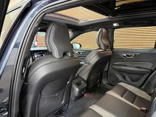 Volvo V60 2.0 B3 R-Design | Panoramadak | Harman Kardon | 360 Camera | Apple carplay & Android Auto / 44