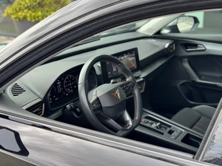 CUPRA Formentor 1.5 TSI * Camera * Stoel + Stuur verwarming * Keyless / 26