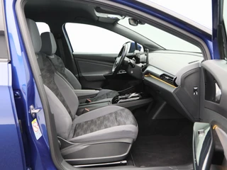 Volkswagen ID.4 Business 77 kWh 204 Pk | Stoel/Stuurverwarming | Adaptive Cruise | LED | Parkeersensoren | CarPlay | 61.008 Km !! / 36