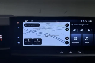 Opel Grandland Electric GS 73 kWh | Stoelverwarming | Verwarmd stuurwiel | Adaptieve Cruise Control | 360° Camera | Panoramisch schuif/kantel dak | Matrix LED koplampen | 20'' Lichtmetalen velgen / 33