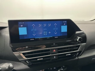 Citroen Ë-C4 Feel Pack 50 kWh SOH 89,6% CARPLAY CAMERA NAVI CRUISE ECC LM. / 33