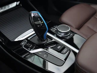 BMW iX3 High Executive 80 kWh | SOH 95% | Panoramadak / 48
