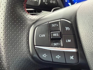 Ford Focus Wagon 1.0 EcoBoost AUTOMAAT Hybrid ST Line Style stoelverwarming, elect bed. trekhaak, 1 e eigenaar, NL auto met nap / 29