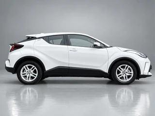 Toyota C-HR 1.8 Hybrid Active AUT  | 1e eigenaar | navigatie | camera | apple carplay | cruise control | 36.000 KM / 5