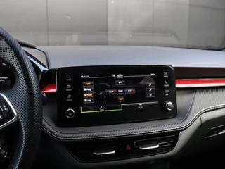 Skoda Fabia 1.0 TSI Monte Carlo | AUT. | SPORTSTOELEN | CAMERA | STOELVERW. | CRUISE | NAVI | APPLE CARPLAY | / 11