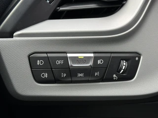 BMW 2 Serie Gran Coupé BWJ 2021 218i 136 PK Business Edition AUTOMAAT | PANODAK | CARPLAY+ANDROID  | NAVI | CLIMA | CRUISE | FULL LED | M-VELGEN | PDC | GETINT GLAS | / 9