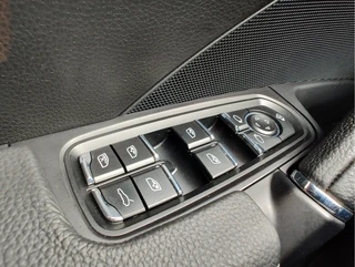 Porsche Cayenne 3.0 S E-HYBRID  NAP | Pano | Stoelventilatie | Bose | Memory Seats / 29