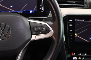 Volkswagen Passat Variant 1.5 TSI 150pk DSG R-Line Business + Keyless Panoramadak 360Camera Stoelverwarming Virtual Cockpit Navigatie / 21