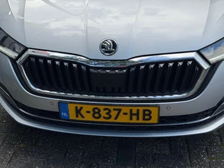 Škoda Octavia Combi 1.0 TSI Business Edition / 10
