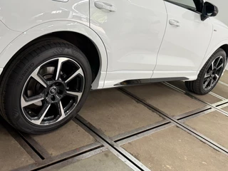 Audi Q3 45 TFSI e S line | 245 PK | Virtual Cockpit Plus | Camera | Black Optics | Leder | 2022 / 36