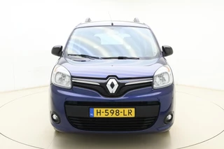 Renault Kangoo Family Rolstoelbus | Invalide vervoer | Rolstoelsauto handgeschakeld | Rolstoellift | Airco | Verlaagde vloer achterin | Oprijplaat of elektrische rolstoellift | 3-punts rolstoelgordelsysteem | Elektrische spanbanden | Extra lange veiligheidsgordels | Antislip-oprijplaat | Rolstoelplaats achter bestuurder/passagier | Versterkte vloerconstructie / 7