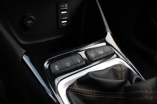 Opel Crossland X 1.2 Turbo Innovation  | Trekhaak | Head-up | Winterpack | Camera | Origin NL / 34