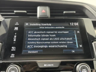 Honda Civic 1.0 i-VTEC Executive|PANO|KEYLESS|LANE ASSIST / 22