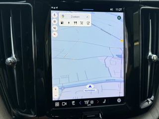 Volvo XC60 2.0 Recharge T6 AWD Inscription  | Stoelventilatie | LED | Keyless | Apple Carplay | Stuur- en stoelverwarming |  Pano / 40