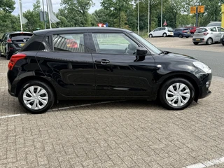 Suzuki Swift 1.2 Club  | Adaptive Cruise | Airco | Bluetooth | Stuurbediening | Dealeronderhouden / 9