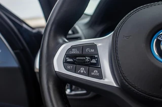 BMW iX3 M-Sport Impressive 80 kWh, BTW, VOL!, SOH 94%, Pano / 16