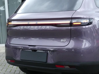 Leapmotor B10 Design ProMax 67.1 kWh 218PK Automaat Navigatie, Rondomzichtcamera, Adaptieve Cruise Control, Climate Control, Panoramadak / 33