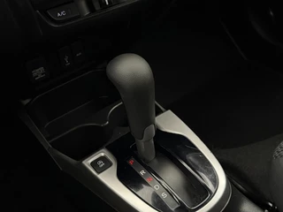 Honda Jazz 1.3 i-VTEC Trend | Automaat | Cruise control | Stoelverwarming | Airco / 18