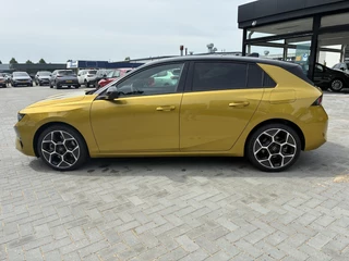 Opel Astra 1.6 Turbo Automaat Plug In Hybrid Ultimate | DEMO | Panorama Schuifkanteldak | ECC | Navigatie | Camera | Winterpakket | AGR | Alcantara | Matrix-LED | Parkilot / 20