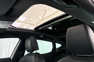 CUPRA Formentor 1.4 TSI e-Hybrid Panoramadak Achteruitrijcamera Apple CarPlay / 38