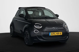 Fiat 500 C La Prima 42 kWh Cabrio Leder Stoelverwarming Achteruitrijcamera 17" / 2