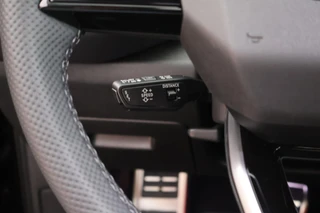 Audi Q5 2.0 TFSI 299pk e-hybrid quattro S edition Trekhaak 360Camera Tech-Pro Leder Memory Stoelverwarming Virtual Cockpit Panoramadak Navigatie S-Line / 19