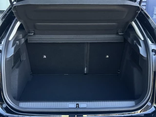Citroen C4 1.2 Hybrid 145pk Collection | Comfort Seats | Voorruit-/Stoelverwarming | Navigatie | Climate Control | Apple Carplay/Android Auto | Cruise Control | Full LED | DAB | / 10