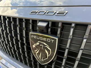 Peugeot 2008 1.2 Hybrid 145pk GT | Automaat | Dode hoekbewaking | Rondom zicht camera | Navigatie full map | 17 inch LichtMetaal / 24