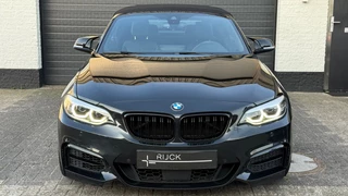 BMW 2-serie Cabrio M240i| M Performance | ACC | Harman Kardon | High Executive / 2