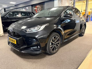 Toyota Yaris 1.5 Hybrid Style / LED / head-up / panoramadak / camera / keyless / 9